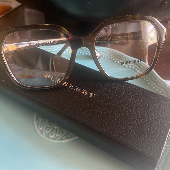 Burberry NWT frame - Picture 2 of 2